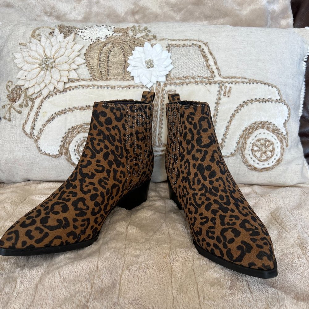 Marc Fisher brown suede bootie